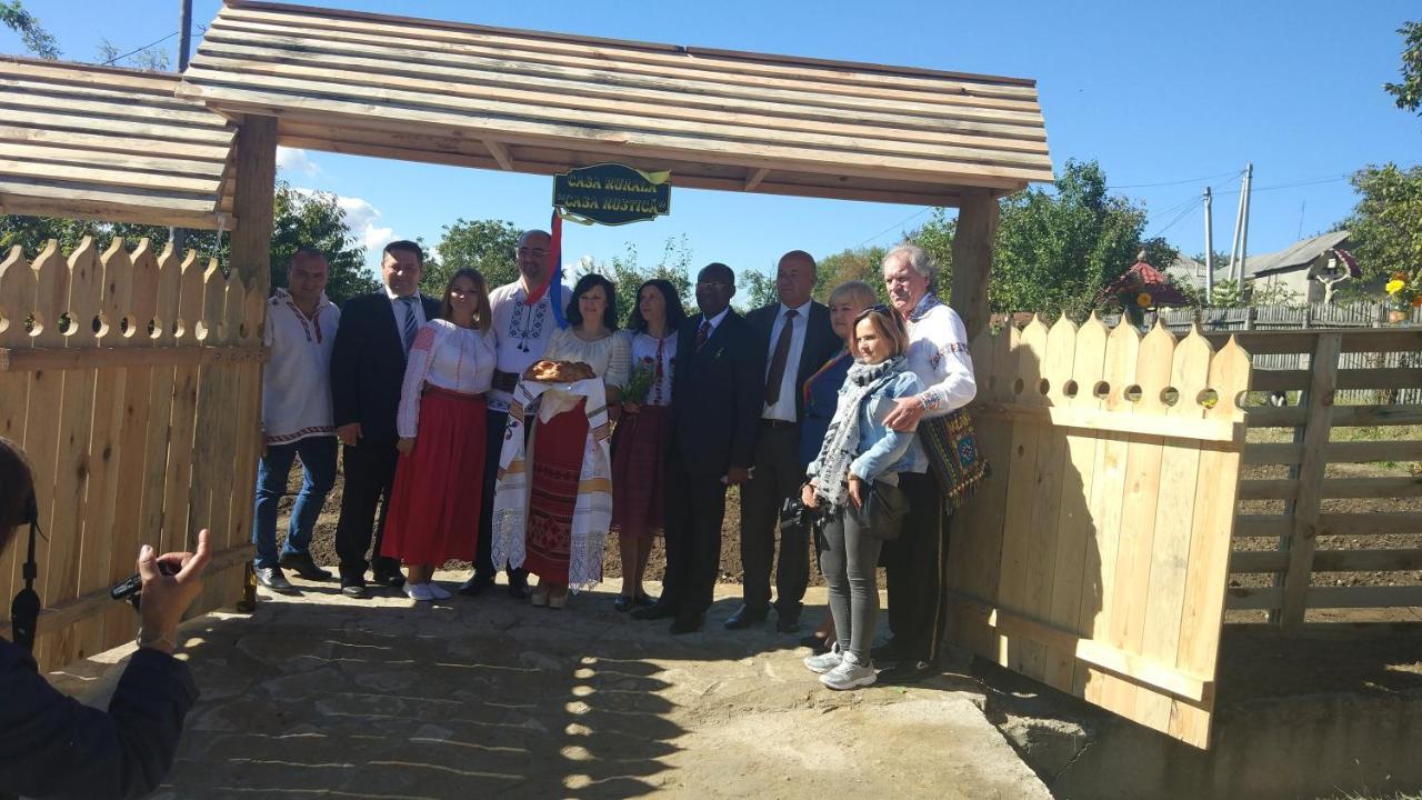 Pensiunea Turistica "Casa Rustica" Villa Chiscareni Eksteriør bilde